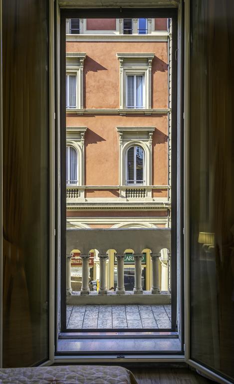 Double or Twin Room,1279539961:JPEG