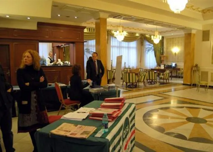 Hotel with view: Zanhotel Europa